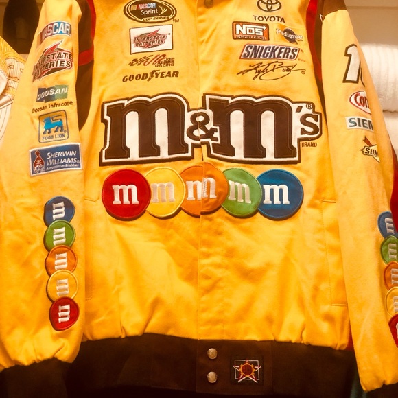 Nearly New authentic Kyle Bush official Nascar Jacket - Picture 9 of 10